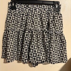 Black and White Floral Skort